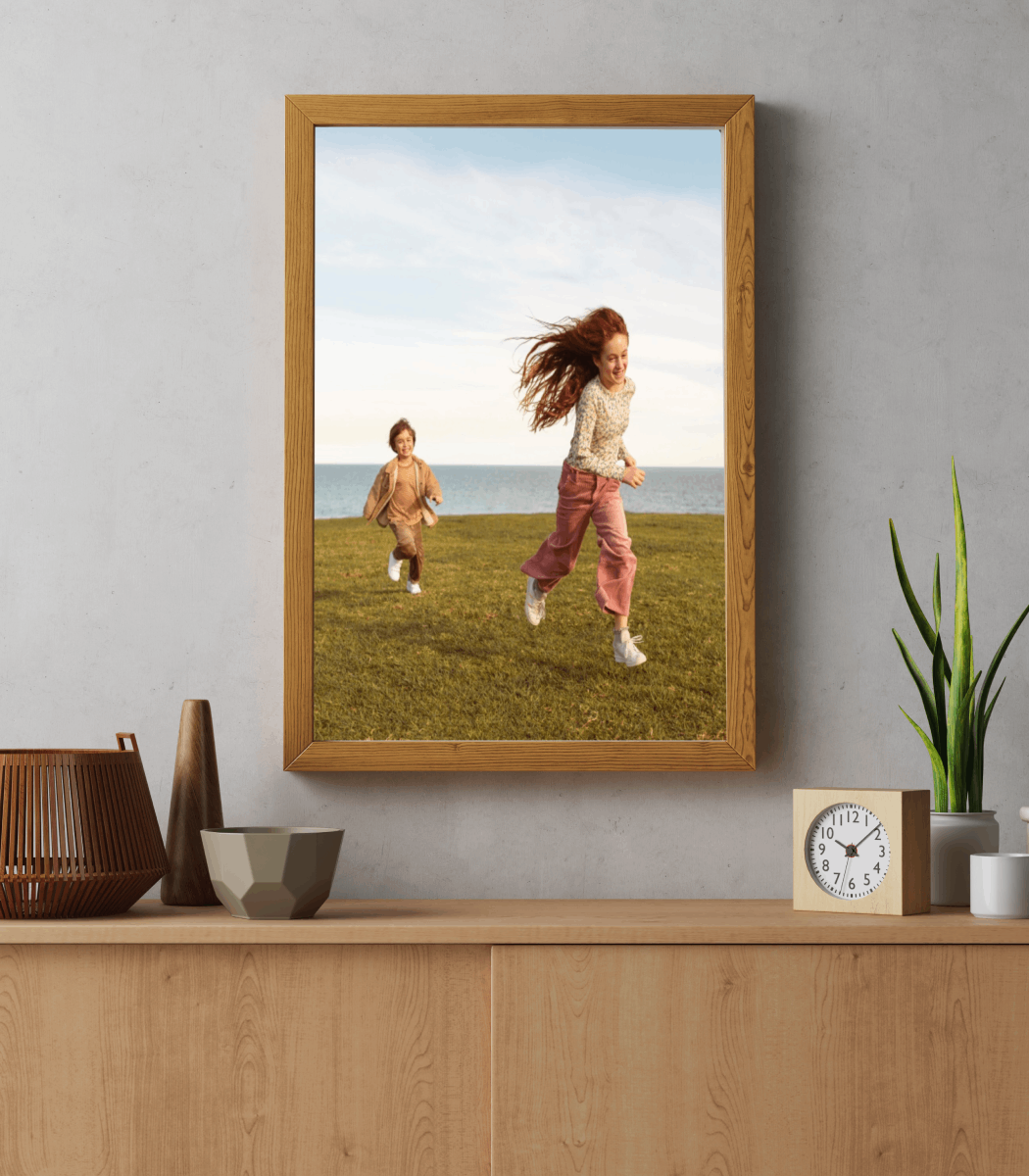 vertical cu fundal copii 1 Tablou Canvas Vertical - imagine 1